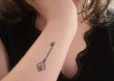 Pilar-pons-imagenes-pacientes-llaves-tatuadas-2